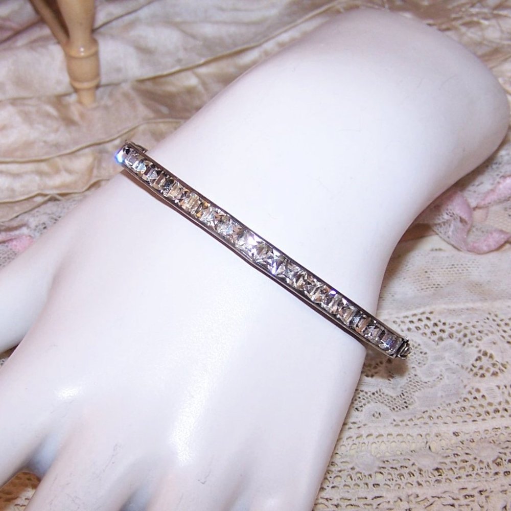 Art Deco Sterling Silver Clear Rhinestone Bangle Bracelet - Size 6.75